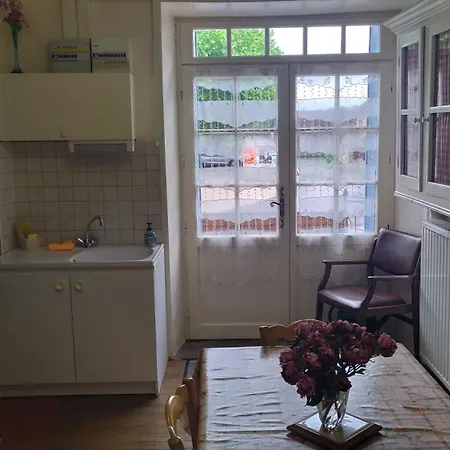 Gite Miers Chez Nadine Exterior photo